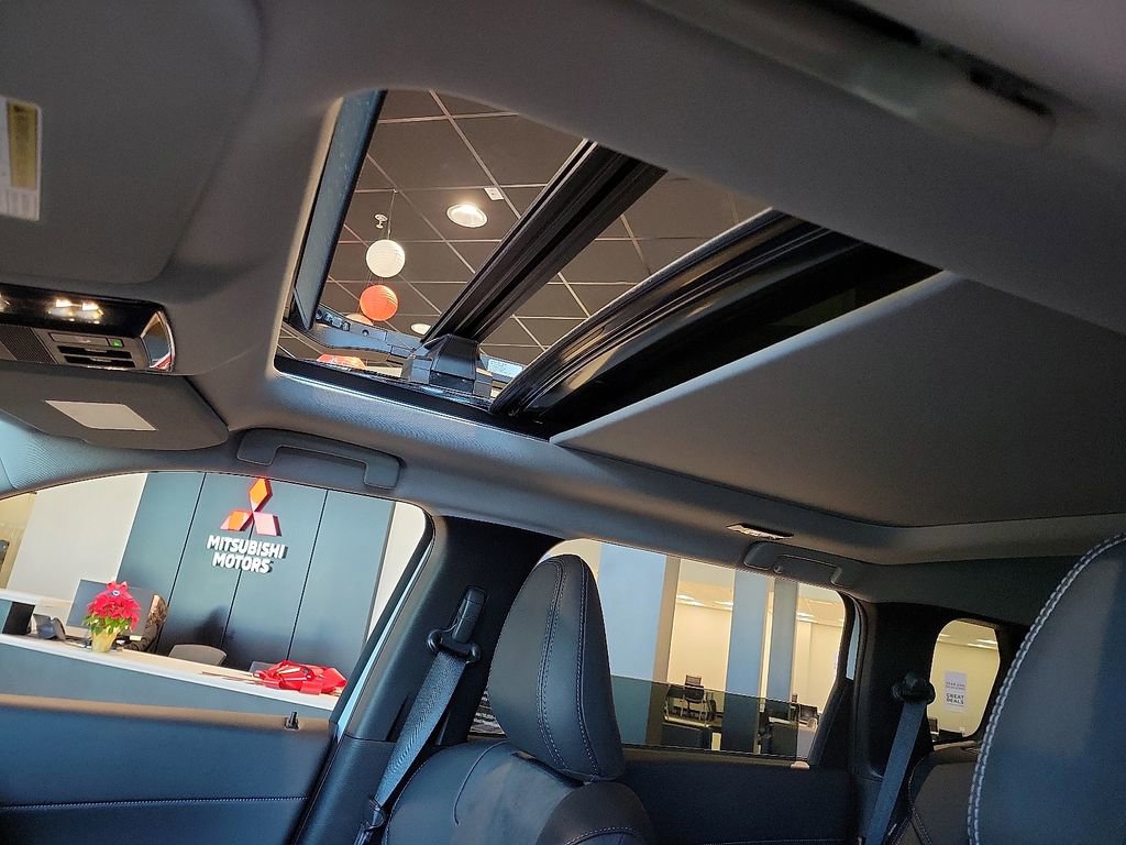 New 2026 Mitsubishi Outlander Trail Edition image 11