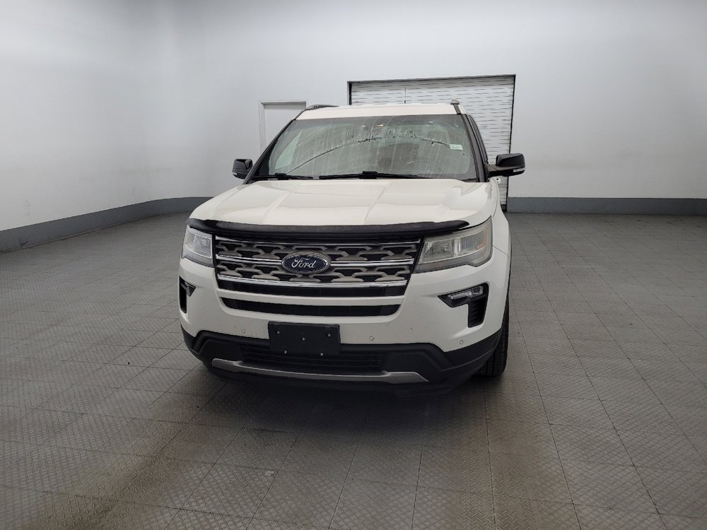 Used 2018 Ford Explorer XLT w/ Equipment Group 202A FWD image 15