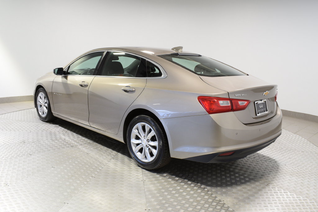 Used 2024 Chevrolet Malibu LT FWD image 12