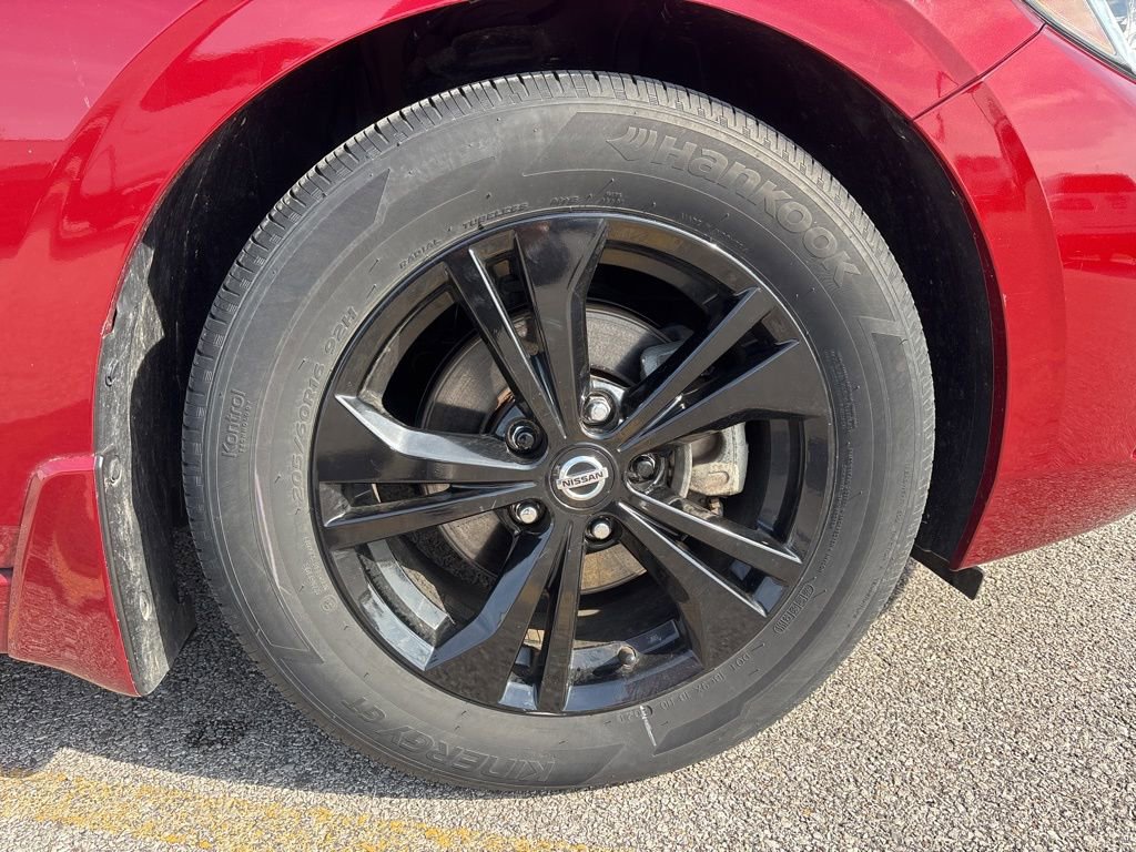 Used 2021 Nissan Sentra SV image 13