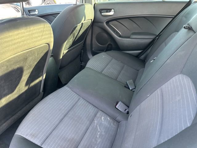 Used 2018 Kia Forte LX w/ LX Popular Package image 11