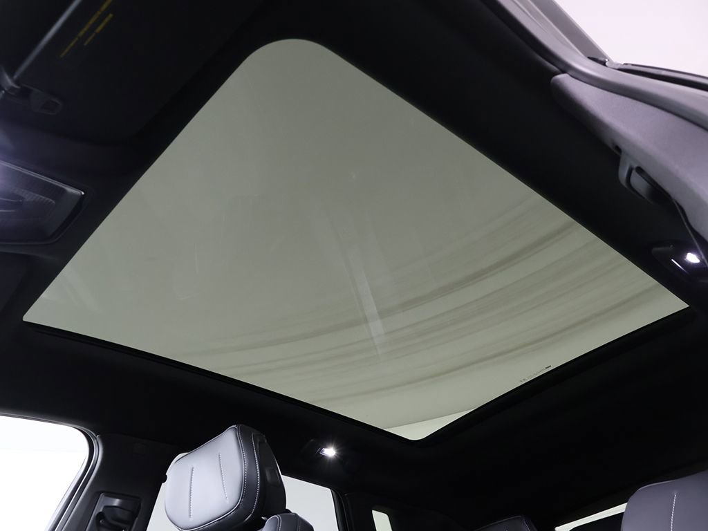 Used 2024 Cadillac Lyriq Luxury RWD image 19