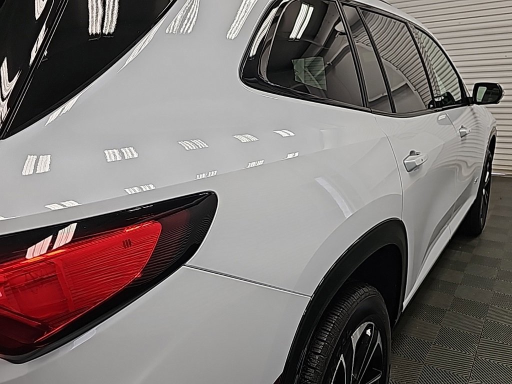 New 2026 Buick Enclave Sport Touring w/ Power Package image 9