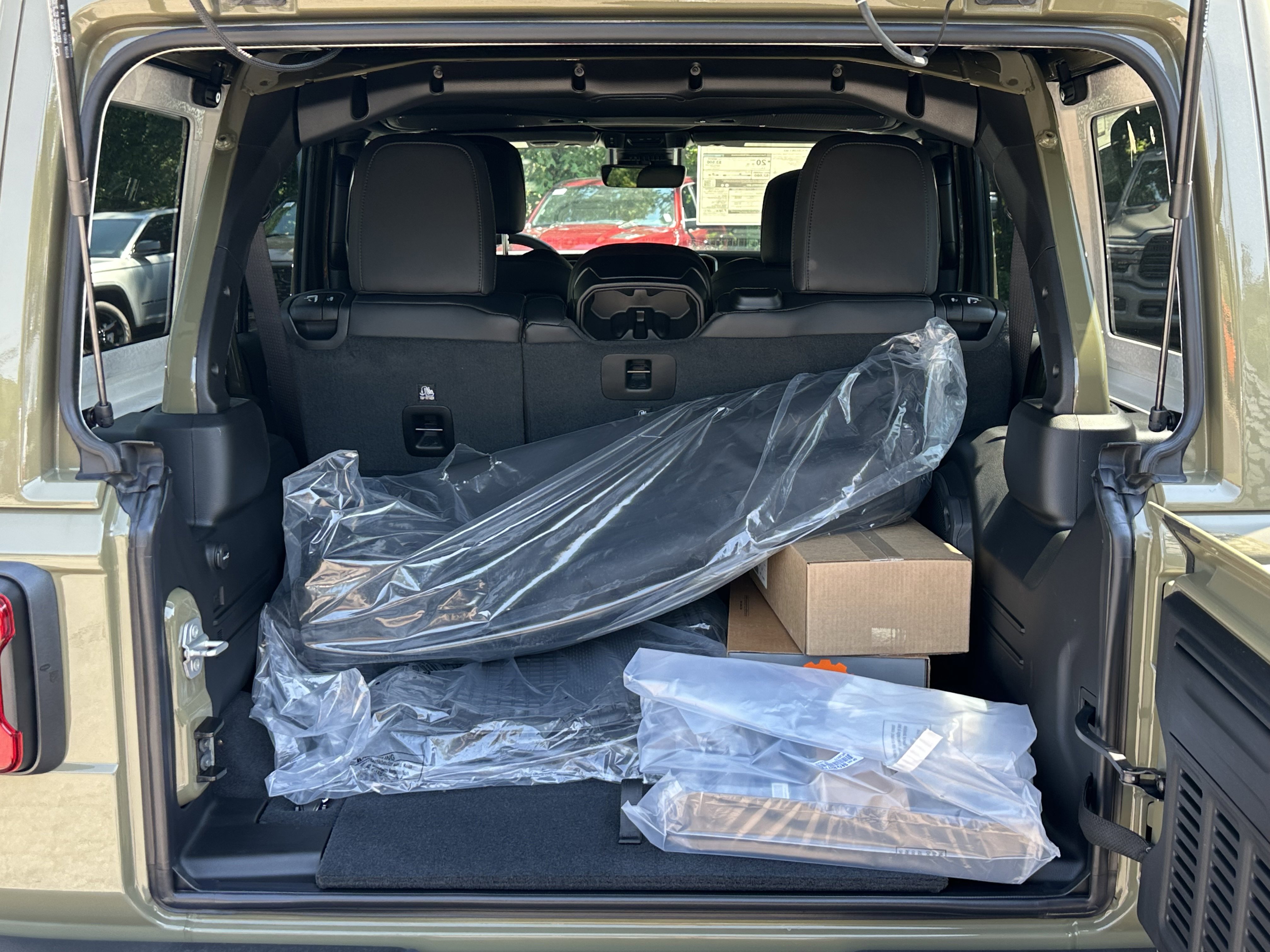 New 2025 Jeep Wrangler Unlimited Rubicon image 15