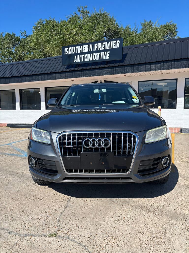 Used 2017 Audi Q5 2.0T Premium Plus w/ Technology Package