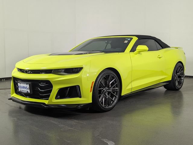 Used 2020 Chevrolet Camaro ZL1 RWD image 6