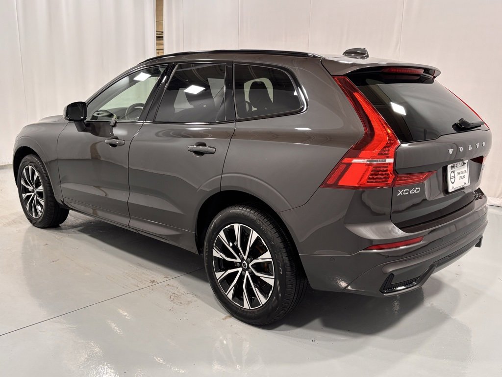 Certified 2025 Volvo XC60 B5 Plus image 8