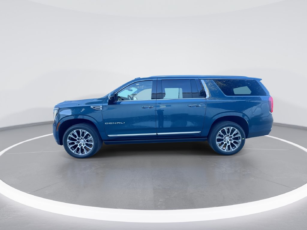 New 2027 GMC Yukon XL Denali w/ Denali Reserve Package AWD/4WD image 5