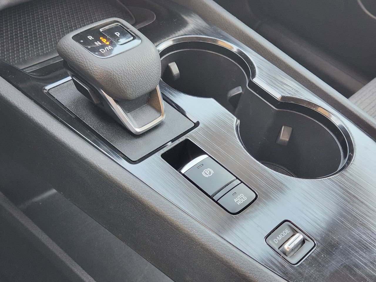 Used 2023 Nissan Rogue SV FWD image 19
