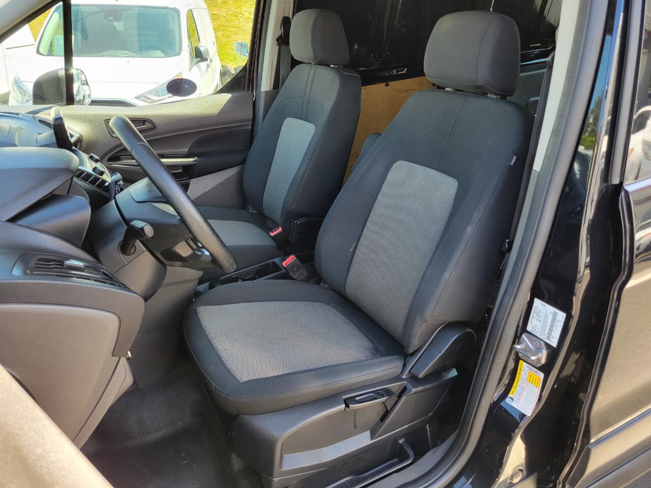 Used 2022 Ford Transit Connect XL image 13