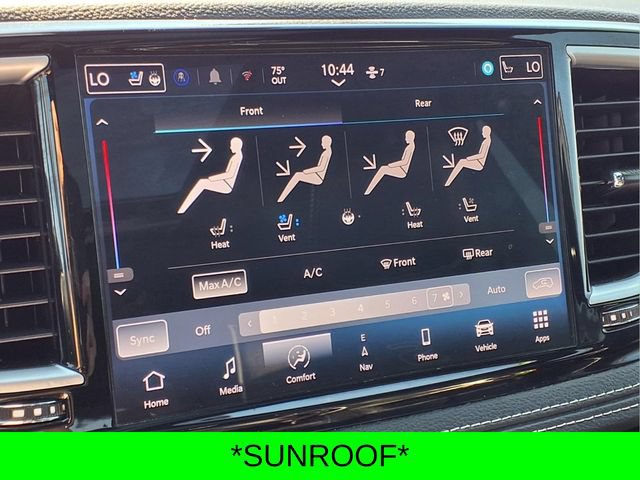 Used 2025 Chrysler Pacifica Limited FWD image 12