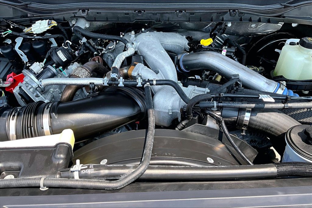 Used 2024 Ford F250 Lariat AWD/4WD image 33