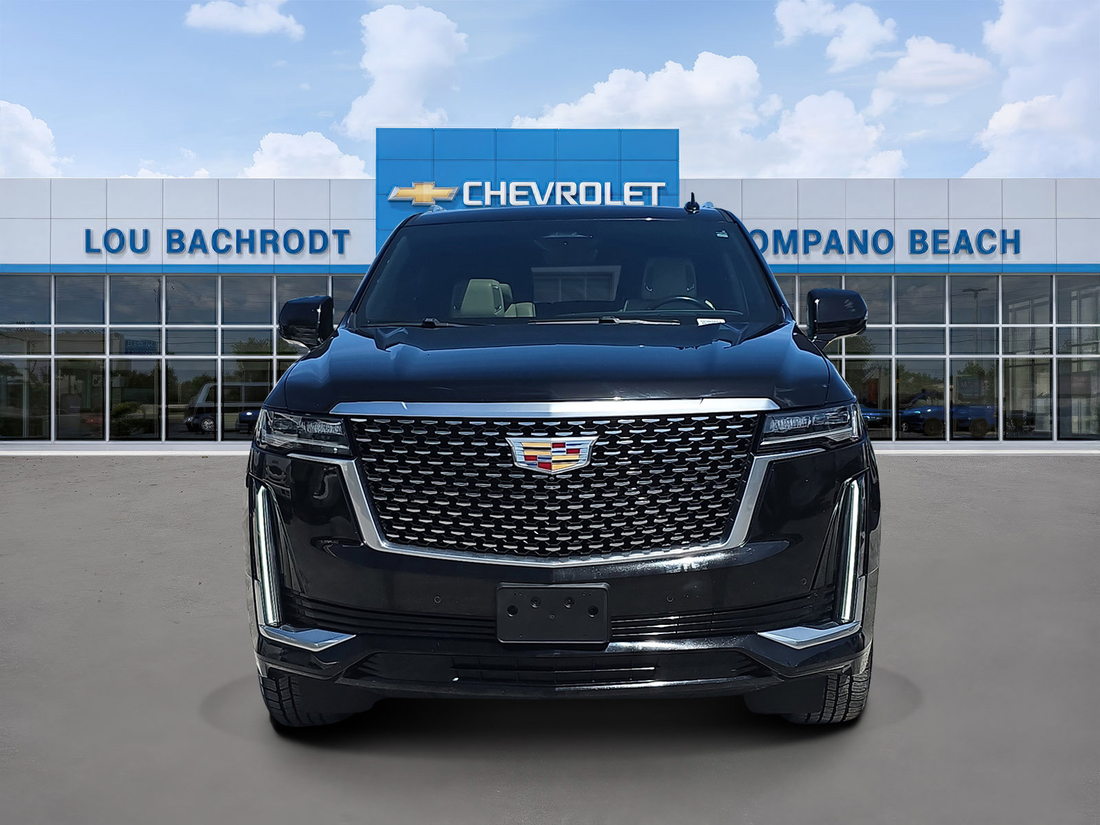 Used 2023 Cadillac Escalade Premium Luxury w/ Performance Package AWD/4WD image 2
