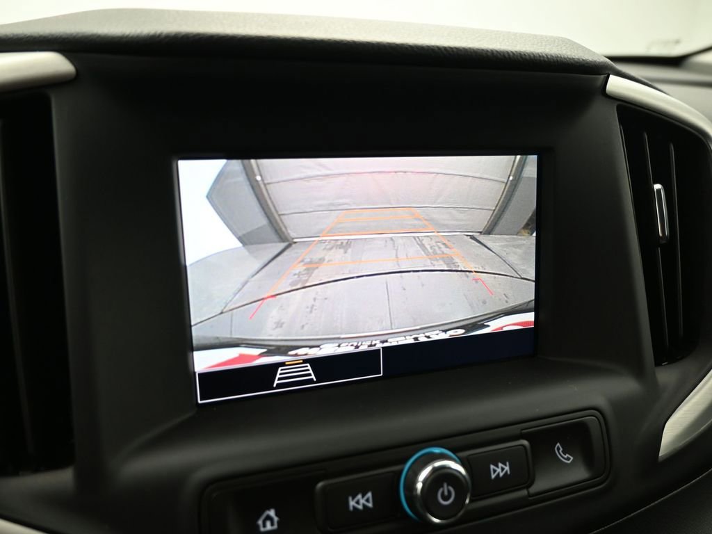 Used 2024 GMC Terrain SLE image 14