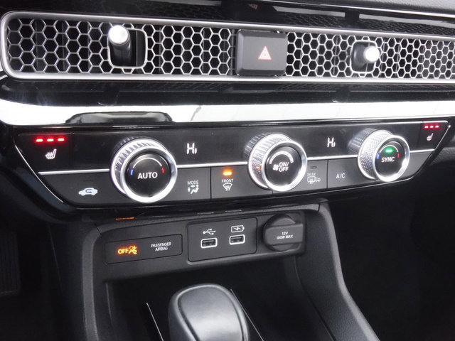 Used 2022 Honda Civic Touring image 23