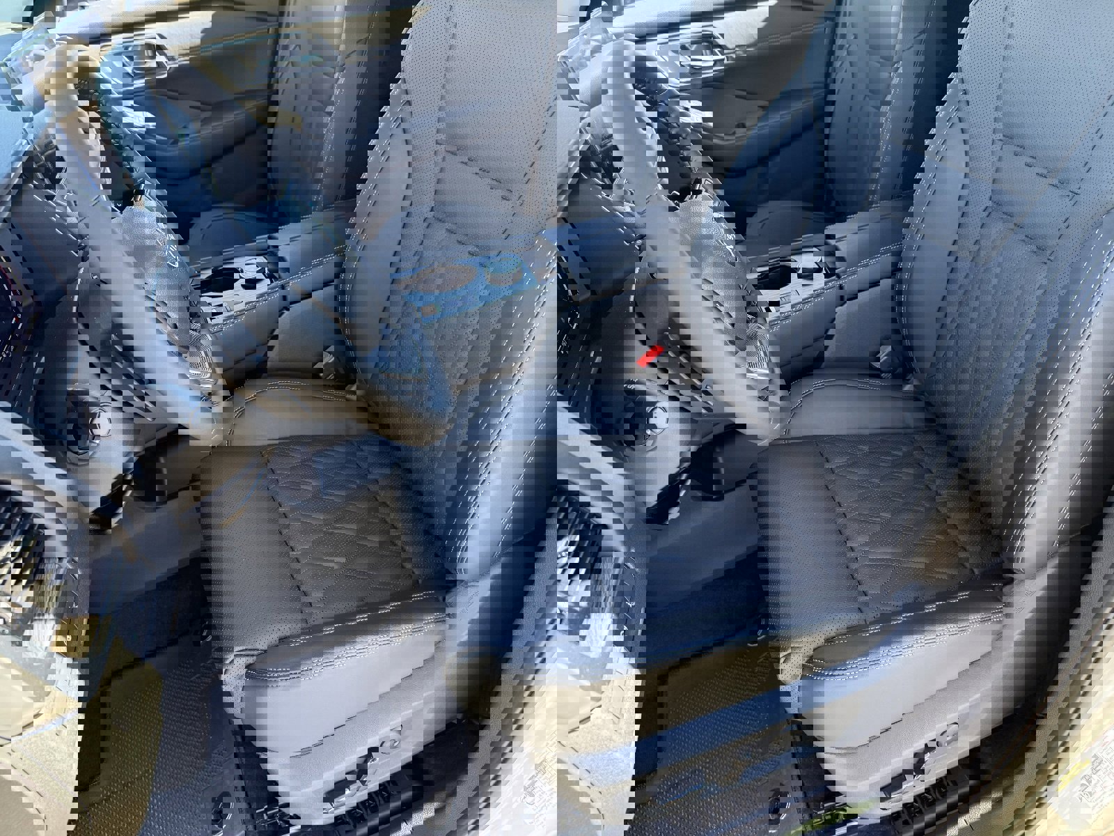 New 2026 Nissan Rogue Platinum image 21