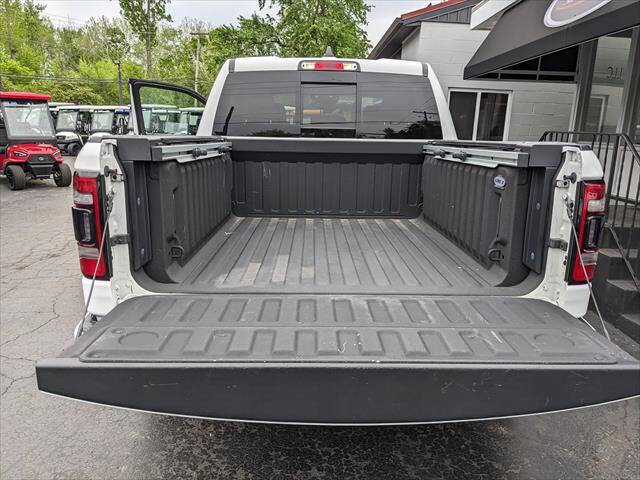 Used 2022 RAM 1500 Laramie AWD/4WD image 13