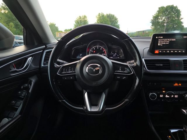 Used 2018 MAZDA MAZDA3 Grand Touring w/ Premium Equipment Package FWD image 24