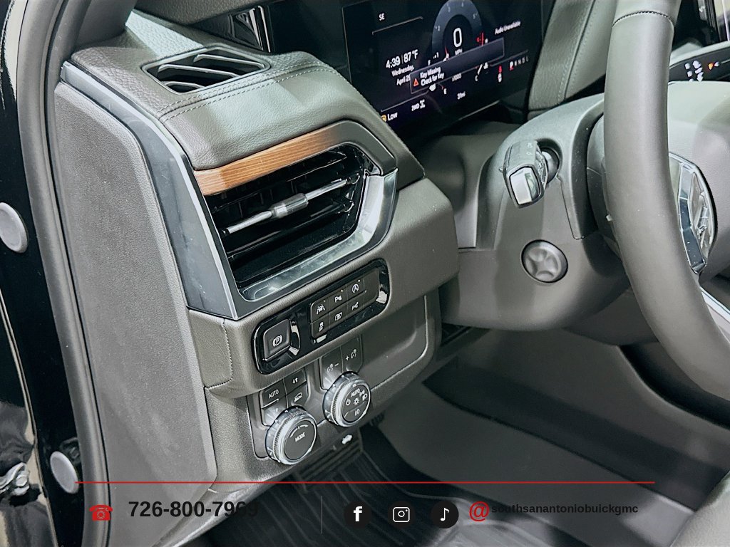 New 2026 GMC Yukon XL Denali w/ Sun & Power Step Package AWD/4WD image 11