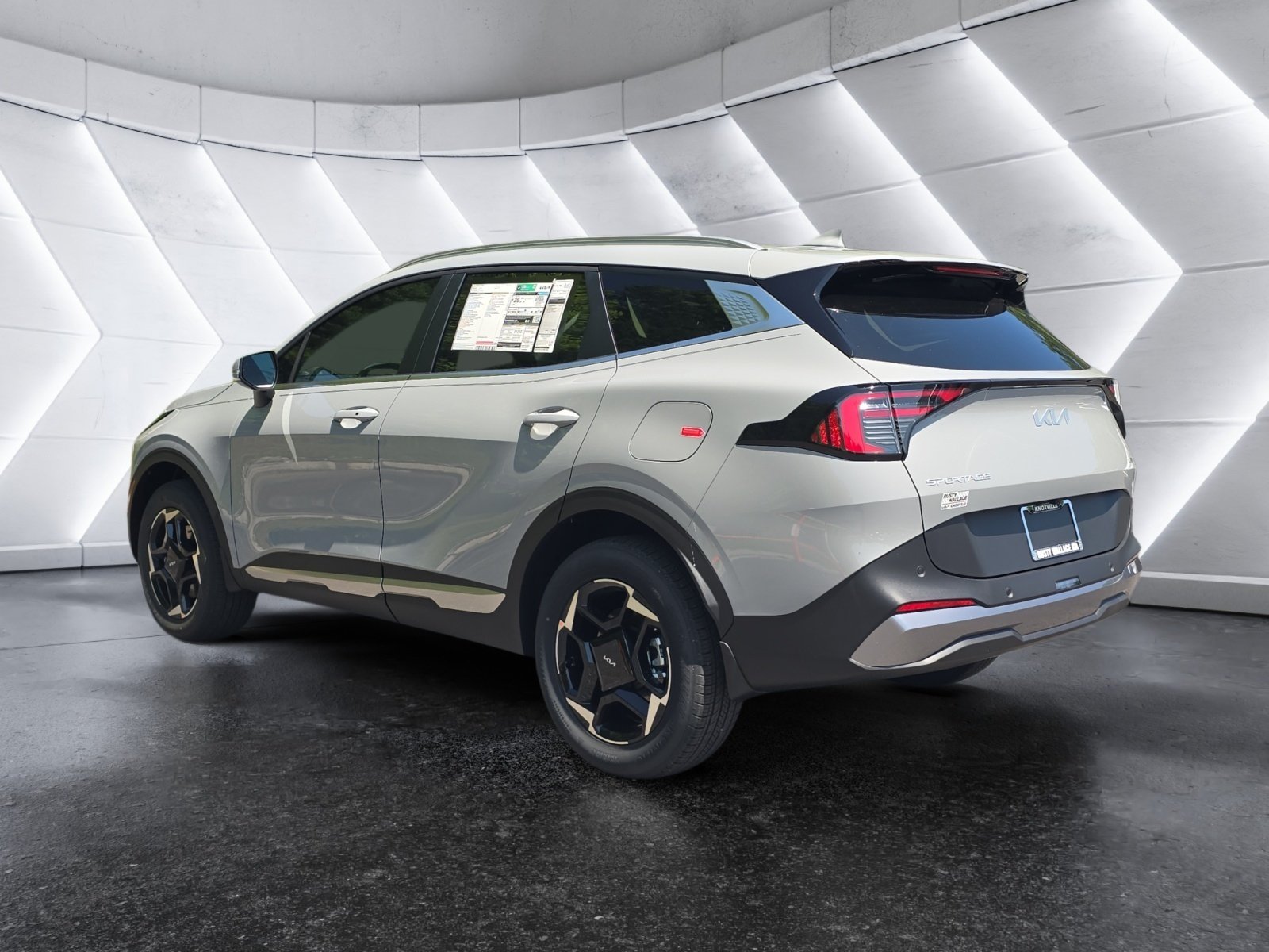 New 2026 Kia Sportage EX AWD/4WD image 3
