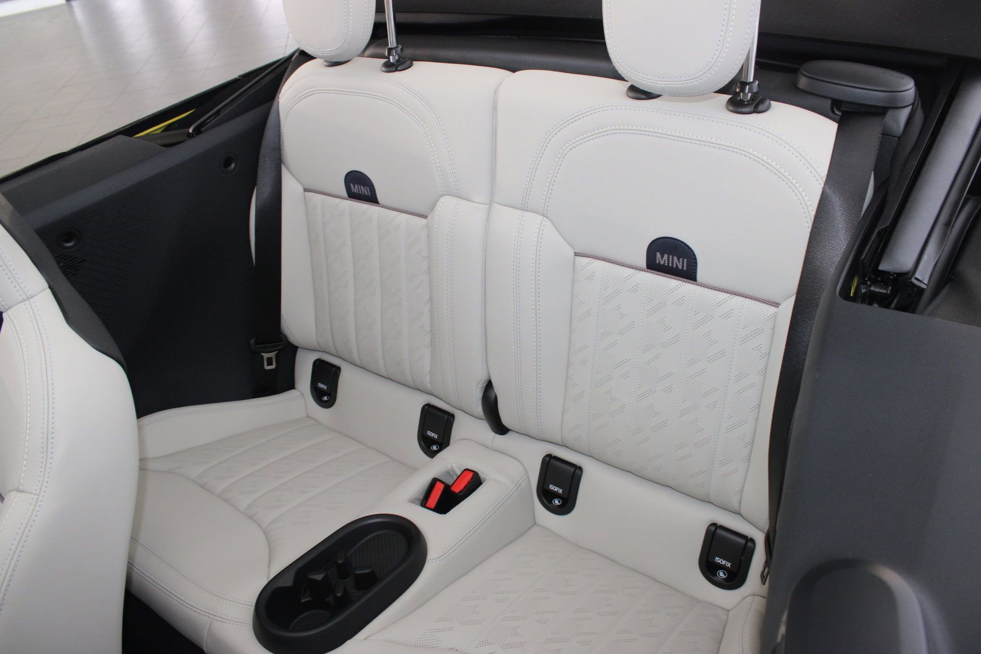 New 2026 MINI Cooper S image 26