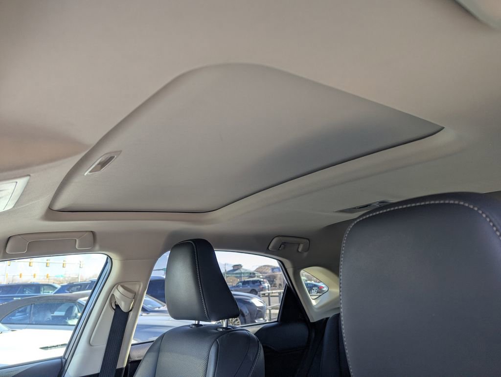 Used 2017 Lexus NX 300h AWD image 27