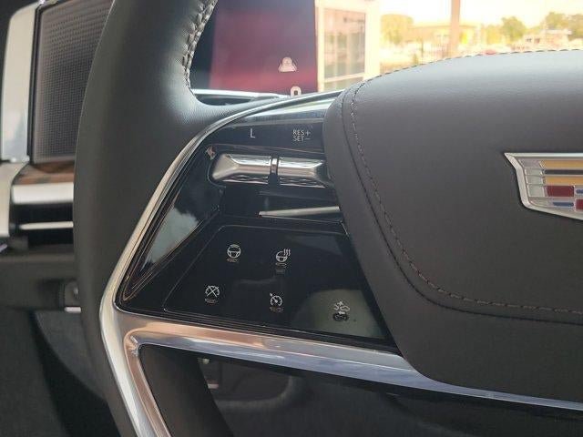 Certified 2026 Cadillac Escalade ESV Platinum Luxury AWD/4WD image 29