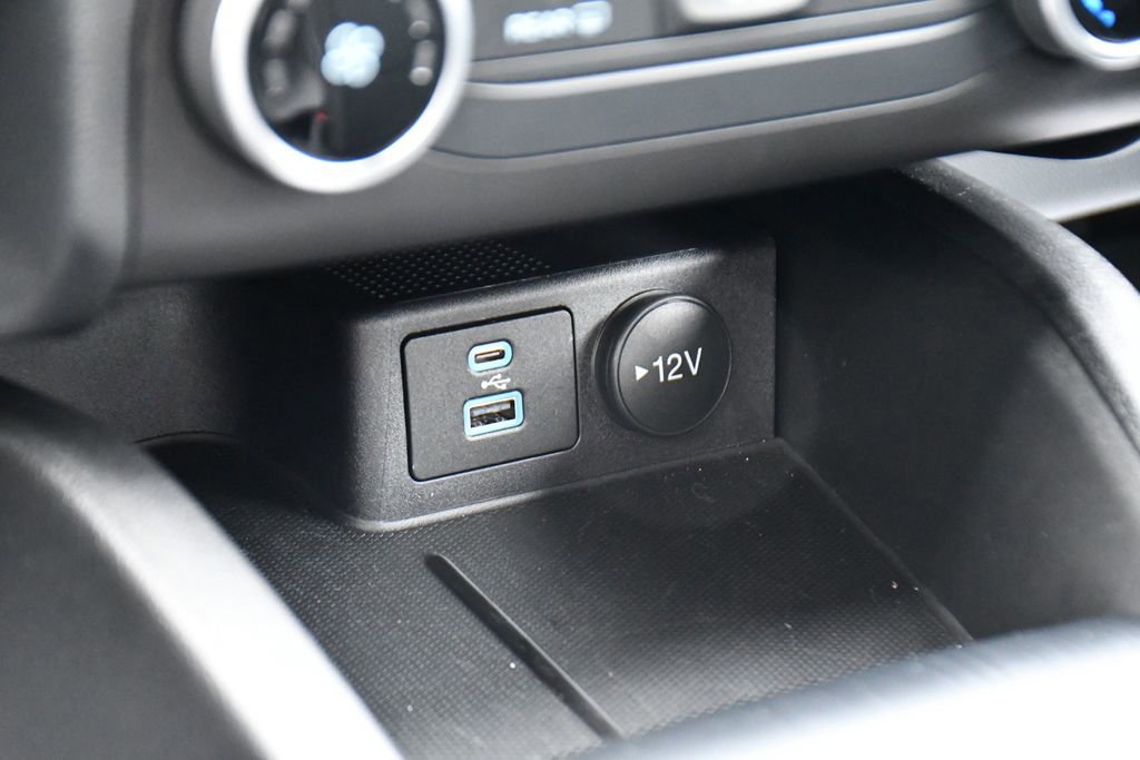 Used 2023 Ford Escape AWD image 29