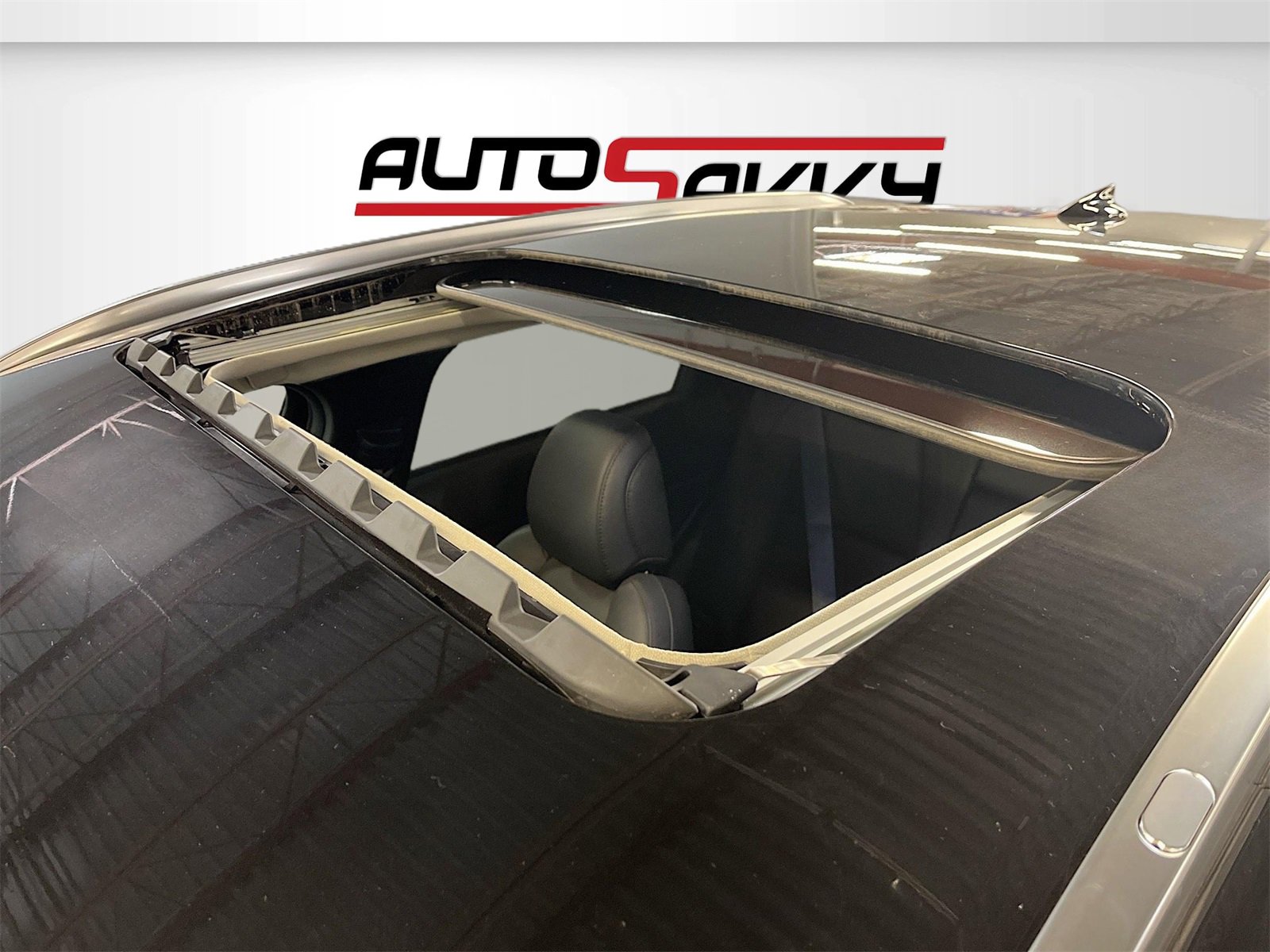 Used 2025 MAZDA CX-30 AWD 2.5 S w/ Premium Package image 23