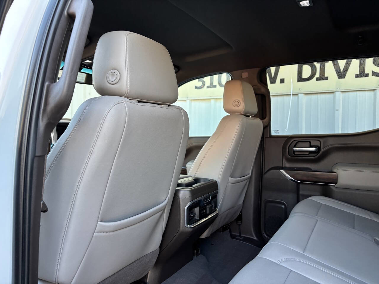 Used 2021 GMC Sierra 1500 SLT image 22