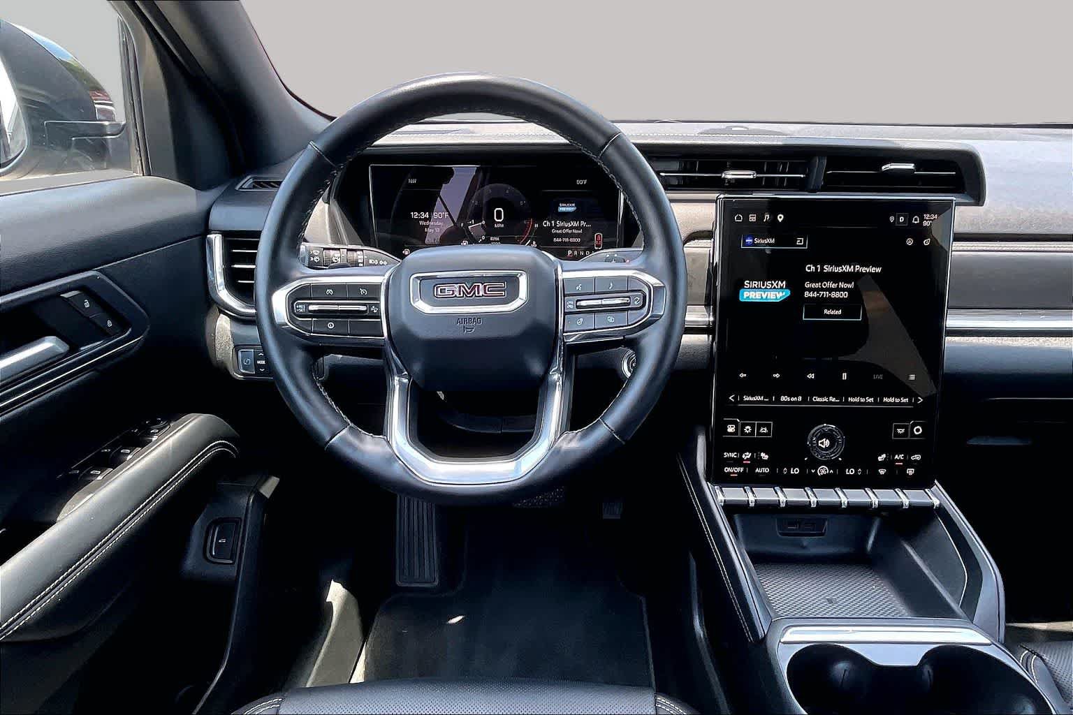Used 2026 GMC Terrain Elevation w/ Elevation Premium Package AWD/4WD image 6