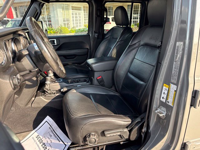 Used 2019 Jeep Wrangler Unlimited Sahara w/ Quick Order Package 24M Moab AWD/4WD image 12