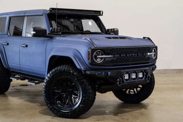Used 2025 Ford Bronco Badlands AWD/4WD image 29