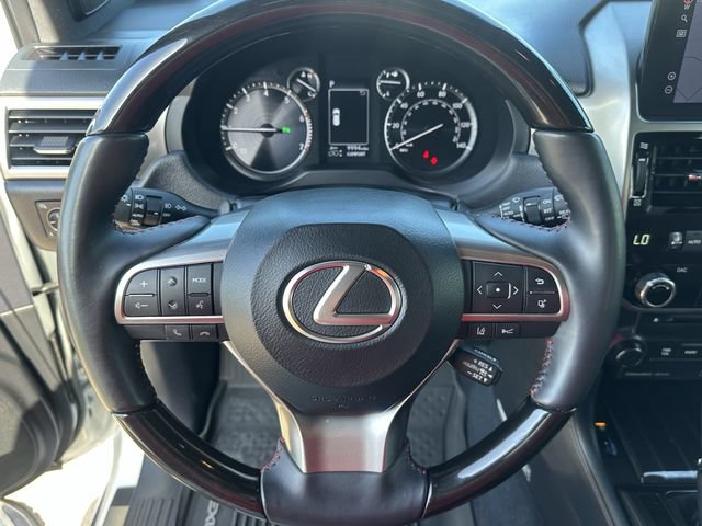 Used 2023 Lexus GX 460 Luxury w/ Accessory Package AWD/4WD image 12