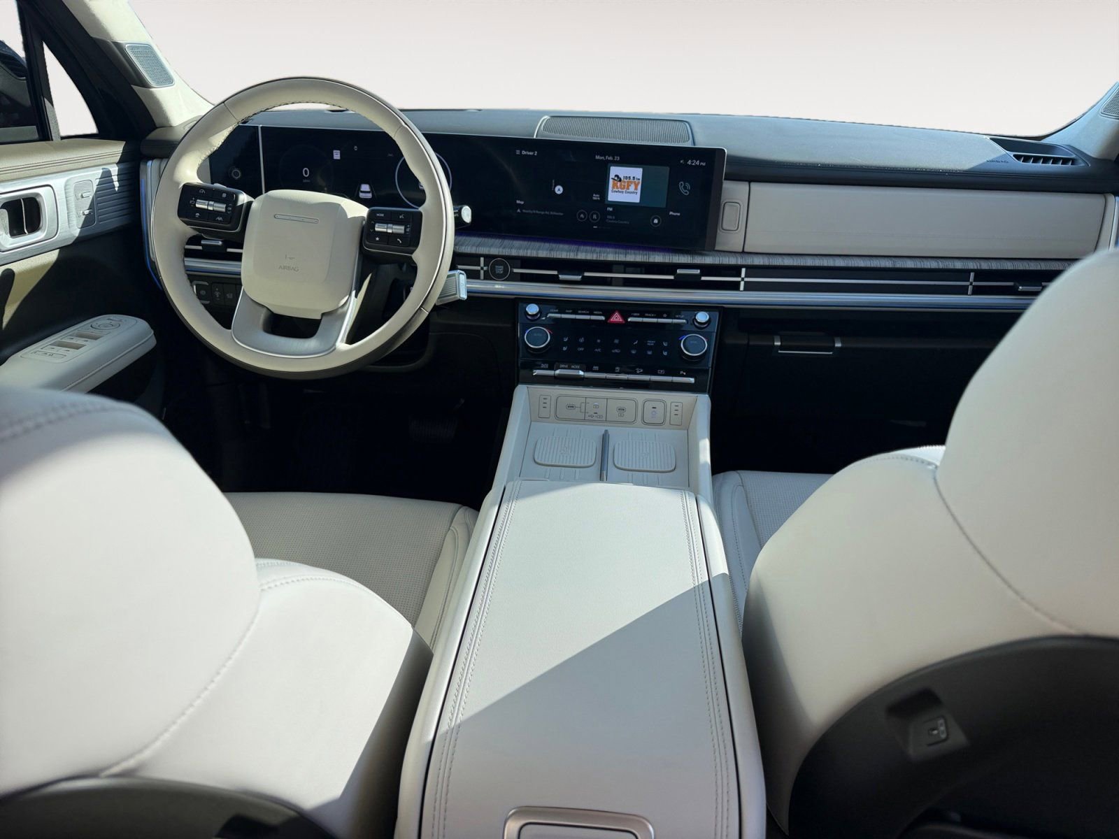 Used 2024 Hyundai Santa Fe Calligraphy image 10