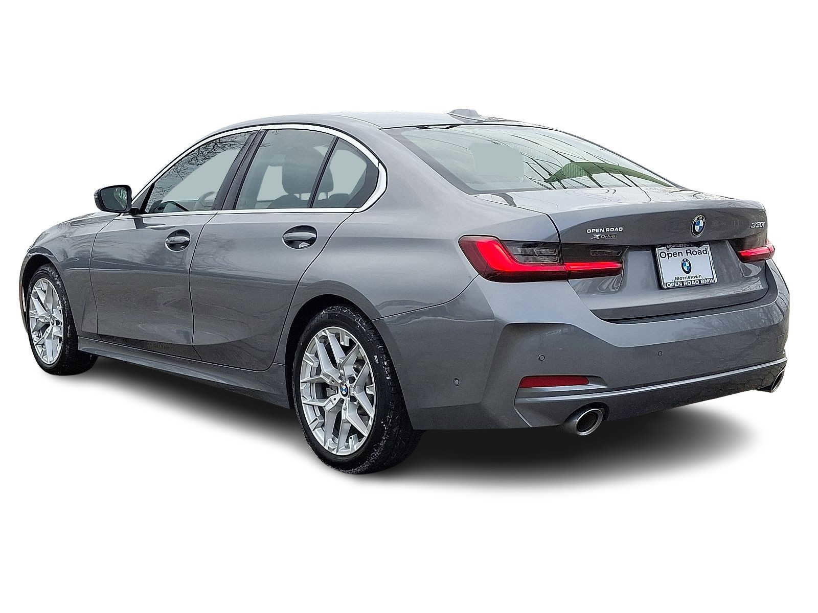 Used 2025 BMW 330i xDrive Sedan w/ M Sport Package image 4