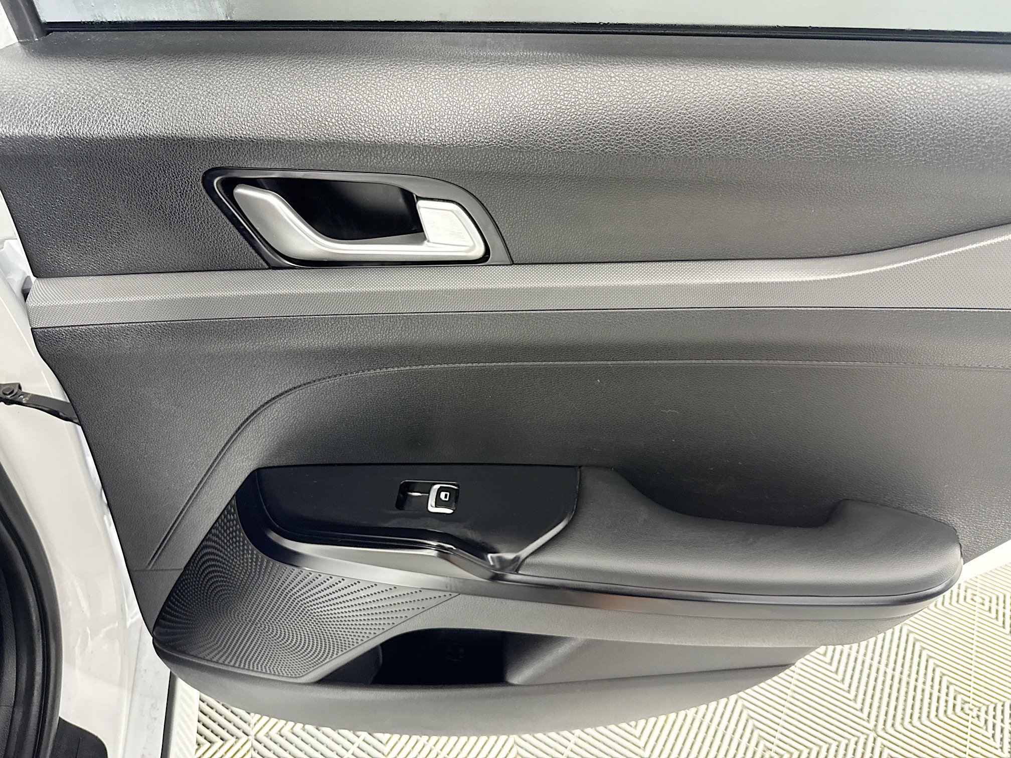 Used 2023 Kia K5 LXS image 27