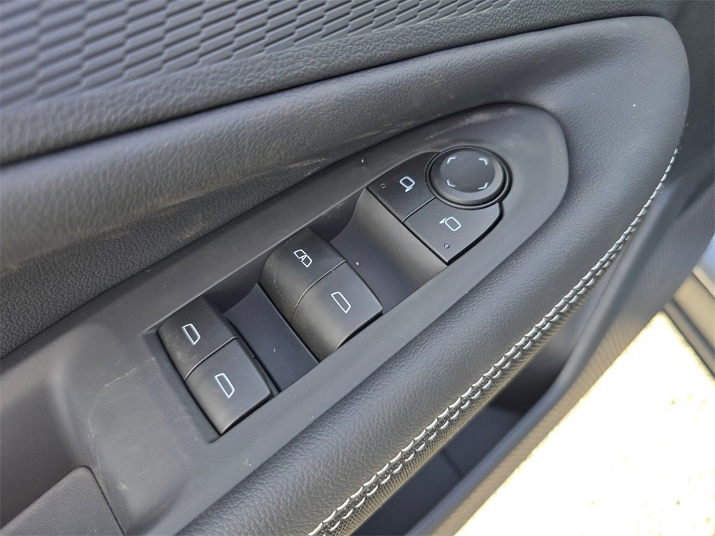 New 2026 Chevrolet Blazer EV LT image 18