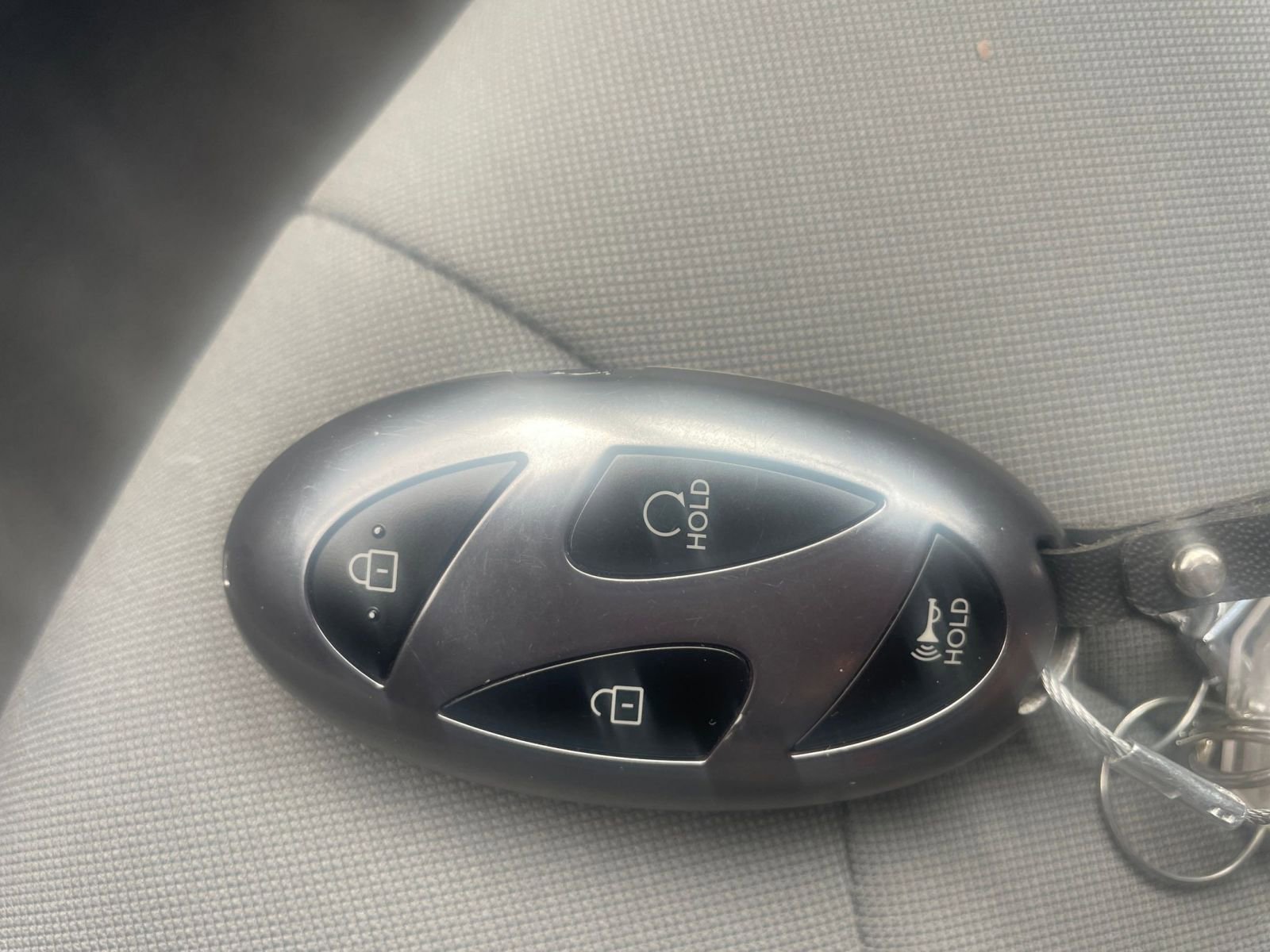 Used 2025 Hyundai Elantra SEL image 25