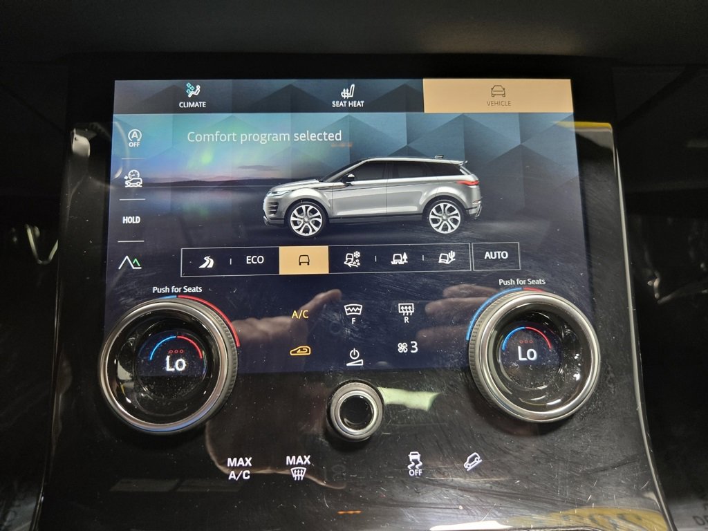 Used 2023 Land Rover Range Rover Evoque R-Dynamic SE image 29