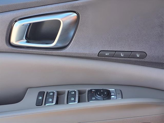 New 2026 Kia Carnival SX FWD image 18