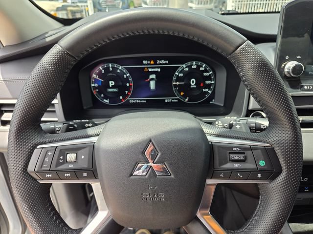 Used 2024 Mitsubishi Outlander SEL FWD image 28