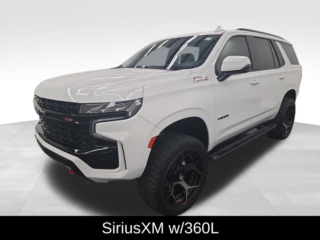 Used 2024 Chevrolet Tahoe Z71 w/ Luxury Package image 2