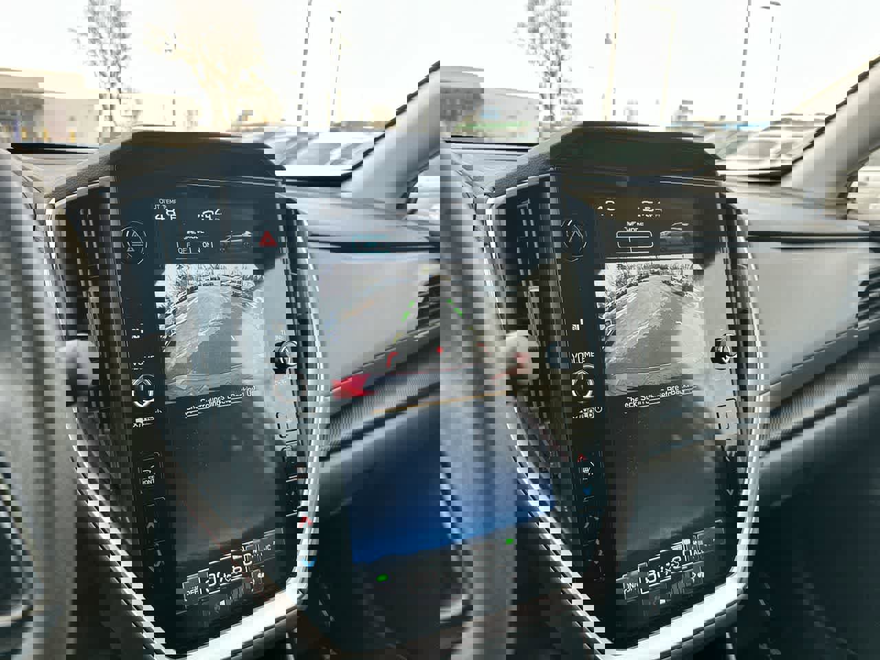 Certified 2024 Subaru Crosstrek 2.0i Premium image 32