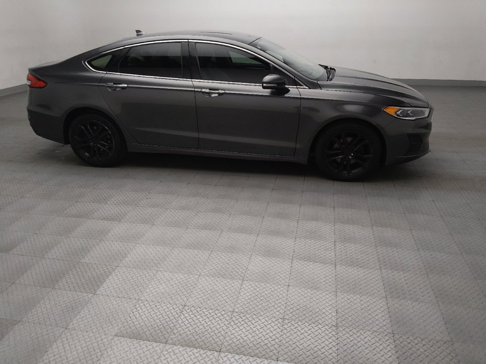 Used 2019 Ford Fusion SEL FWD image 11