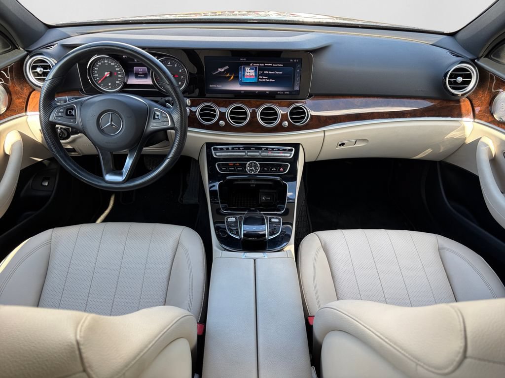 Used 2017 Mercedes-Benz E 300 4MATIC image 14