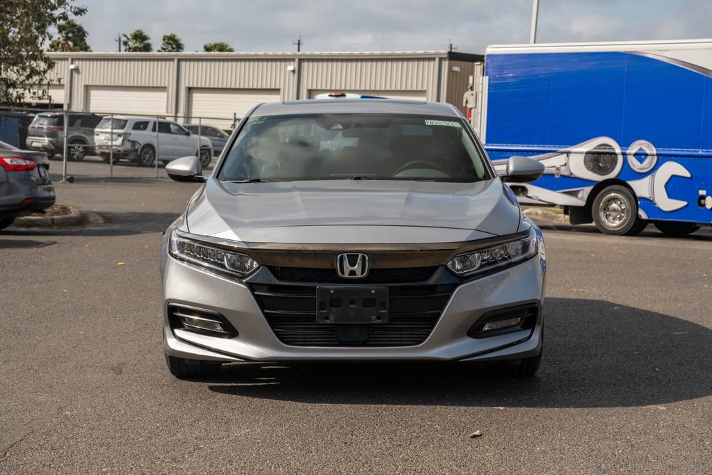 Used 2019 Honda Accord Sport image 2