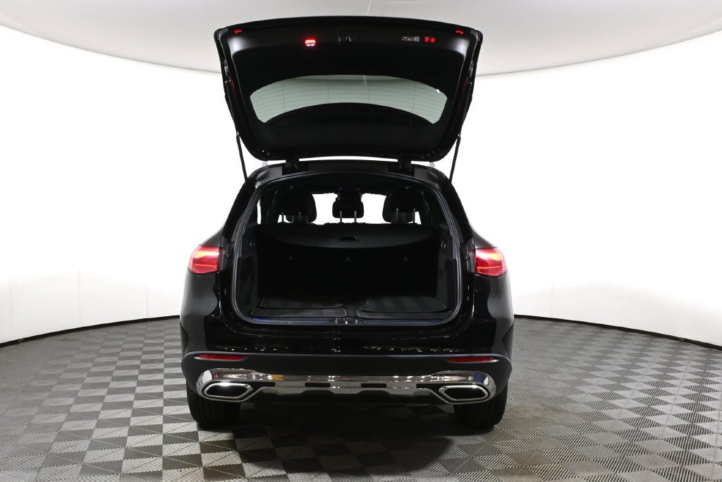 Certified 2026 Mercedes-Benz GLC 300 4MATIC image 33