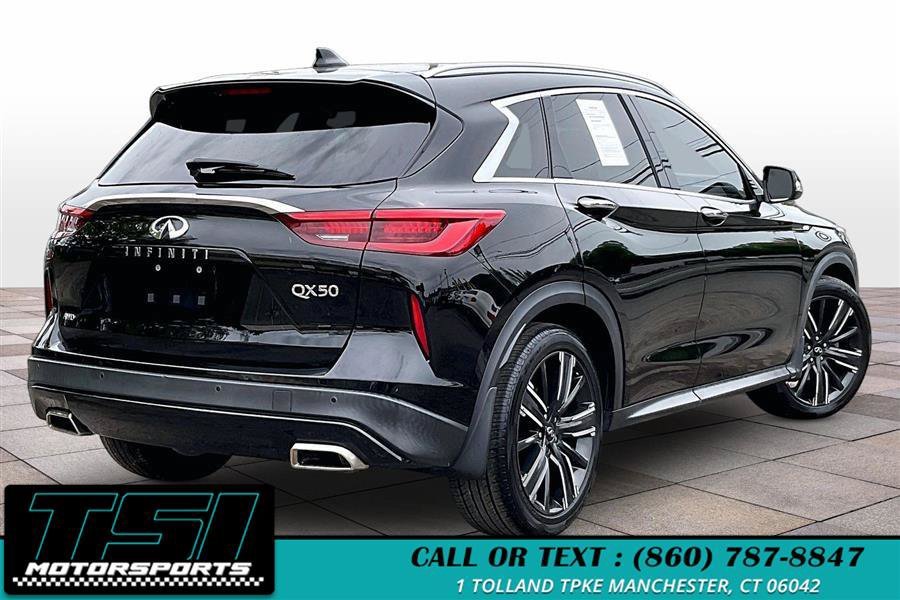 Used 2021 INFINITI QX50 Luxe w/ Appearance Package AWD/4WD image 2
