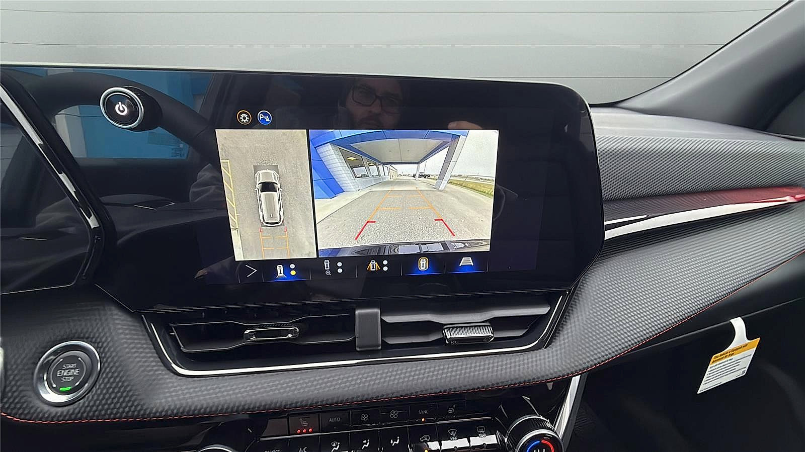 New 2026 Chevrolet Equinox RS w/ Safety and Technology Package AWD/4WD image 19
